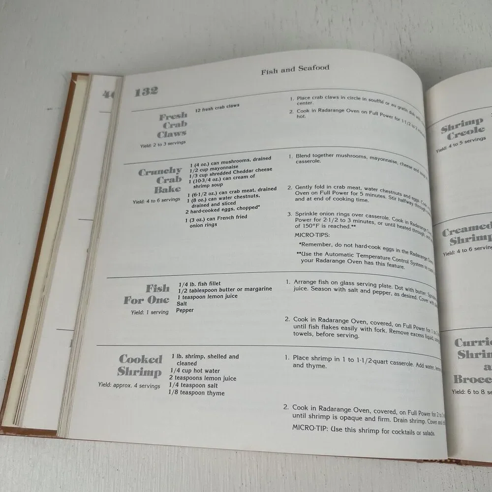 Introduction to Cooking with the Amana Radarange‎ Microwave Oven Cookbook 1980